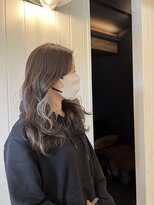 マリブヘアリゾート 太田店(malibu hair resort)&nbsp;ホワイトシルバーイヤリングカラー