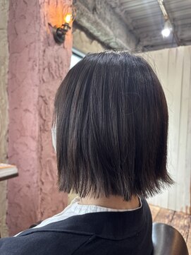 ロッソバイアルター 鎌取(ROSSO by aL-ter) ミニウルフ/デジタルパーマ/チェリーブラウン[鎌取/石橋］