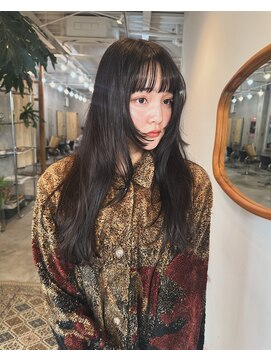 ヒュージ 三軒茶屋(huge) レイヤーカット×透明感カラー_髪質改善トリートメント_韓国