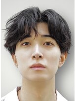 ゼンコー アオヤマ(ZENKO Aoyama) 黒髪×センターパート×ルーズパーマ【表参道/メンズ/パーマ】