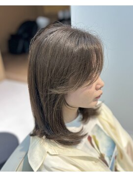 ウチコ 平尾店(u.chi.ko_si) レイヤーカットとオリーブベージュ