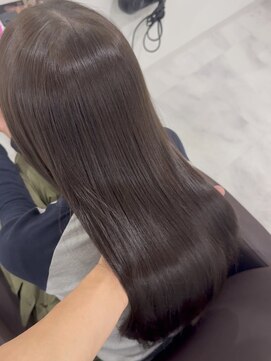 アールシリウス(R,SIRIUS) ブリーチなしWカラーで出来る透明感あるブラウンカラー