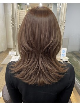 アリスバイアフロート 自由が丘(ALICe by AFLOAT) くびれウルフ