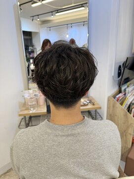 ブルーム(BROOM) ラフパーマ