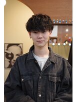 エディ(Edy)&nbsp;メンズマッシュ波巻きスパイラルパーマケアパーマ眉毛カット岡山