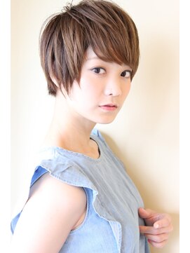 レウナ 外苑前(Reuna) 大人女子・カジュアルショート