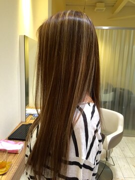 ヘアー クリエイティブ ハイ スタンダード(hair creative High-Standard) ハイライトカラー