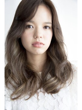 ビューティーアンドケアカロン(Beauty and Care CALON) 【銀座】パリジェンヌみたいなアッシュベージュで楽しむスタイル