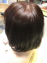 ニュープレイス(NEWPLACE) 丸みノーブルショートボブ＿ピンクベージュツヤ髪ストレート
