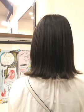 ノエル(NOEL) 切りっぱなし外ハネボブ