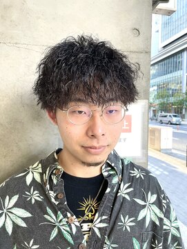 ナチュラル ヒーロー(Natural HERO) ツイストパーマ