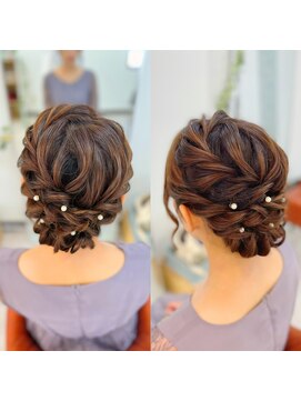 ウッドベル 東京駅前店(W’d BELL) アップスタイル
