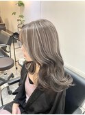 ハイライトカラーマチルダボブインナーグレージュ前髪  