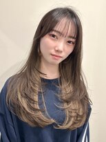 ユニコ(unico)&nbsp;韓国風/レイヤー/小顔/前髪/インナー/イヤリング