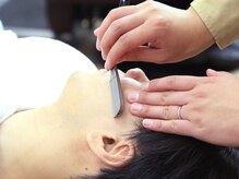 シカダ(SHIKADA)の雰囲気（シェービングには全て眉カットがついております。(形も整えます)）