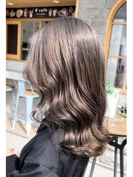 カーサ 西大寺南ロータリー店(casa) GREIGE