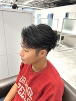 キートス(Kiitos)&nbsp;フェザーパーマ　センターパート