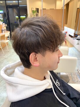 マキシム ナカイ(MAXIM NAKAI) メンズショートヘアツーブロックマッシュ