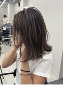 くすみベージュマロンベージュホワイトブロンド細めハイライト