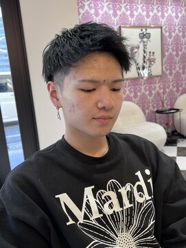 髪屋 紬 メンズ/メンズカット/メンズパーマ/アップバング