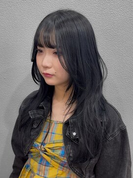 ミル(1001 mille) イルミナカラー/イヤリングカラー/ブルーブラック/ウルフカット