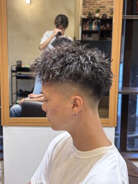 アンサー(answer) 短髪ハードツイストパーマ