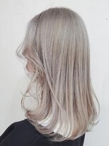 ブロック ジャポン(bloc japon)&nbsp;透明感ハイトーンのグレーカラー