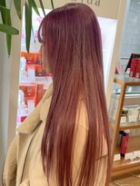アウラ(AURA)&nbsp;盛岡ブリーチカラーミディアムレイヤーカットミルクティーカラー