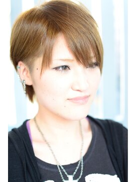 ヘアーアンドメイク ラブストラック(Hair&Make LOVESTRUCK) プチハ－ドショートスタイル