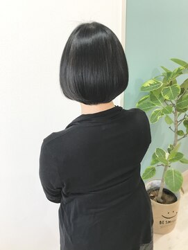 リュタン(LUTIN) LUTIN艶ボブ