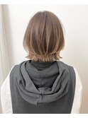 外ハネボブ ペールベージュ 縮毛矯正