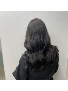 レヴェリーヘア(Reverie hair) #20代#ロング#ナチュラルブラック#ダークカラー
