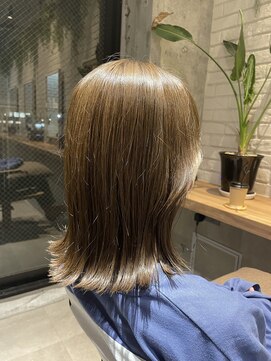 ルコル(RuCOR.) 美髪/髪質改善/フェミニン/モード/アッシュベージュ/向ヶ丘遊園