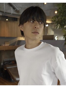 キュー(Cue_) 韓国風メンズシースルーマッシュストレートパーマ（表参道原宿）