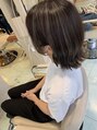 ローザシード(ROZA seed) グレイカラー＋ハイライトカラー、白髪染めをしててもオシャレに