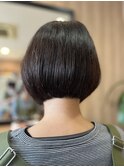 首元スッキリ!ショートボブ