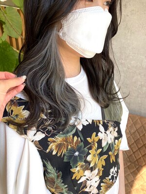 流行りのレイヤーカットで《立体感&動き》のあるヘアに。伸びて扱いやすい万能ヘアを実現【塚口/徒歩3分】