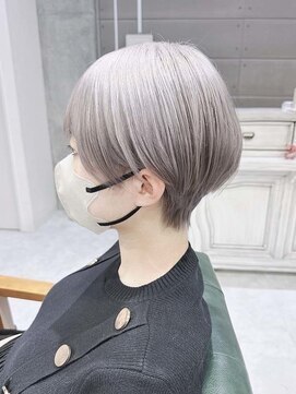 デイズ(days) ★くびれショート小顔愛されグレージュカラー★