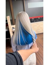 フィリア 東口店(Filea) White Blue