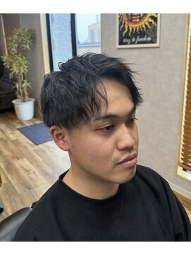 バーバーエイオーエイト(Barber 808) 波巻きパーマ