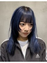 エイチ(H eitf)&nbsp;H【eitf】　原宿　表参道　顔まわりカット/透け感ブルー