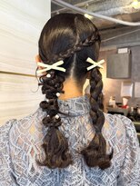 エルバイラビス 大宮(elu by lovis)&nbsp;《高橋亜美》ツイン編みおろし/大宮