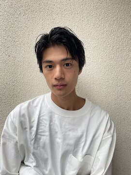 レジュアル(RESSUAL) 前髪立ち上げ ニュアンスパーマ 黒髪