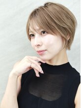 ハイストリートヘア(High street Hair)&nbsp;丸みくびれショート×透け感ベージュ