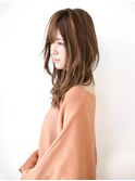 清潔感のある明るいロング