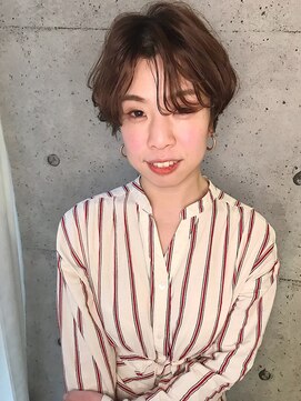 マルケ ドゥ マッシュ(MaruQuee de mashu) 大人のモードショートスタイル