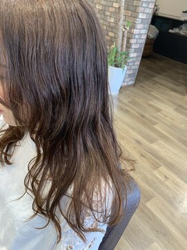 エウレカ(EUREKA) ウォームベージュカラー