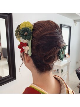 フェリーチェ(Felice) 夜会巻き　和髪　花嫁　着物ヘア　クラシカル　崩れない　結婚式