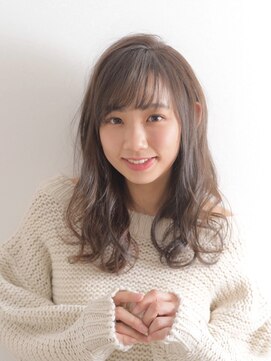 メゾンブラン アヴェダ(Maison Blanc AVEDA) 大人ガーリー フェミニンロング ニュアンスパーマ