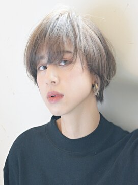 マックスビューティーギンザ(MAXBEAUTY GINZA)　 クールショート小顔カット20代30代40代50代【銀座/銀座駅】